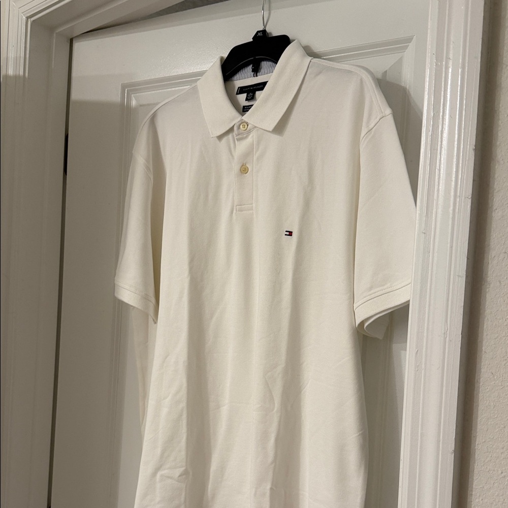 Tommy Hilfiger Men's Cream/White Polo Shirt with Subtle Logo size XL, NWOT - Picture 4 of 5